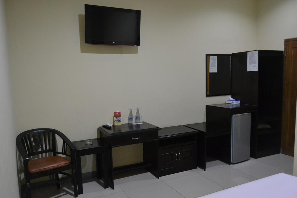 Hotel Khalista Purwakarta Bilik gambar