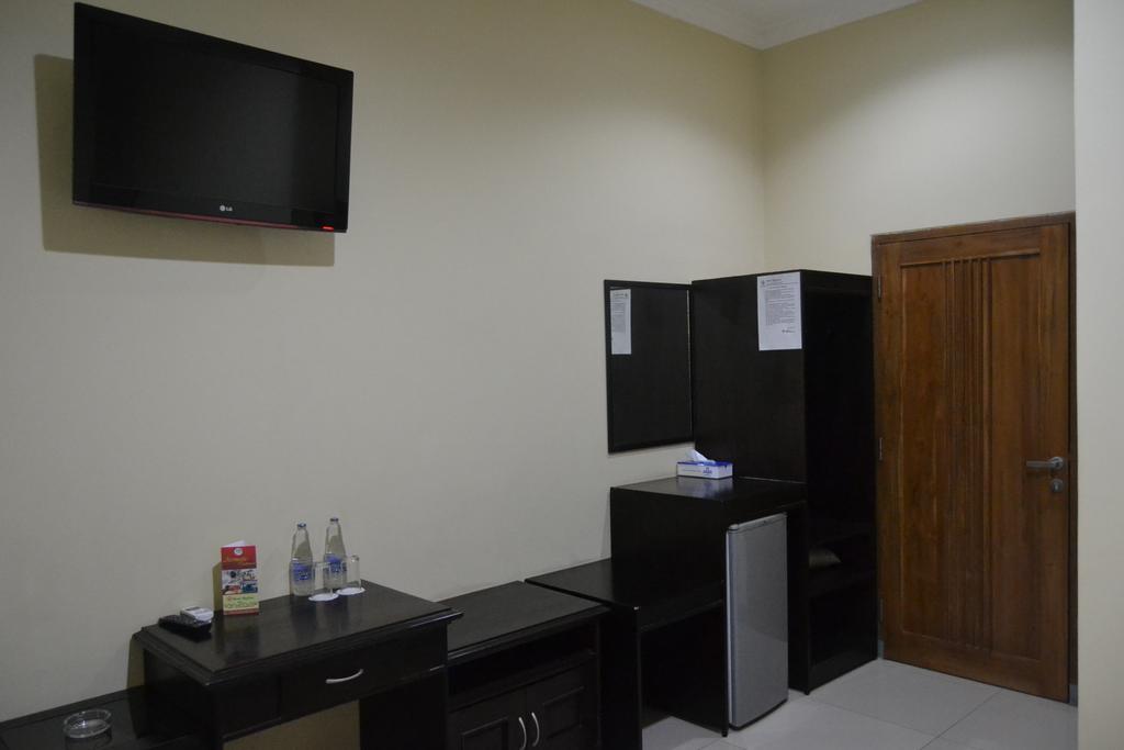 Hotel Khalista Purwakarta Bilik gambar