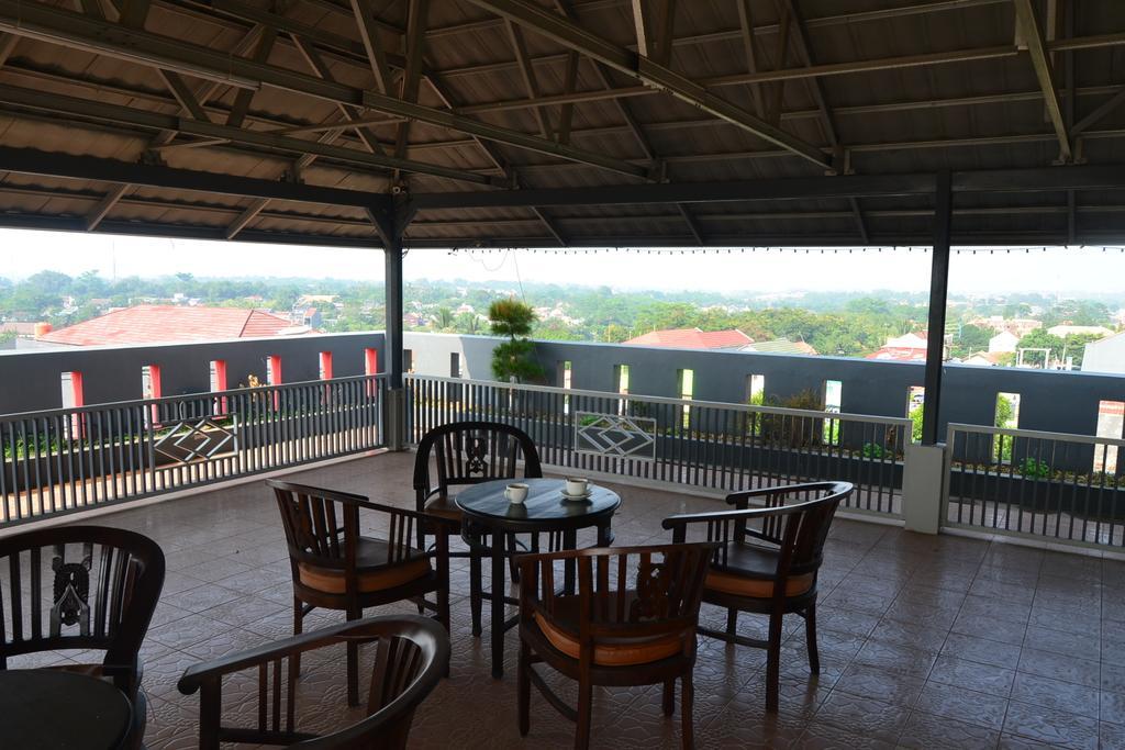 Hotel Khalista Purwakarta Luaran gambar